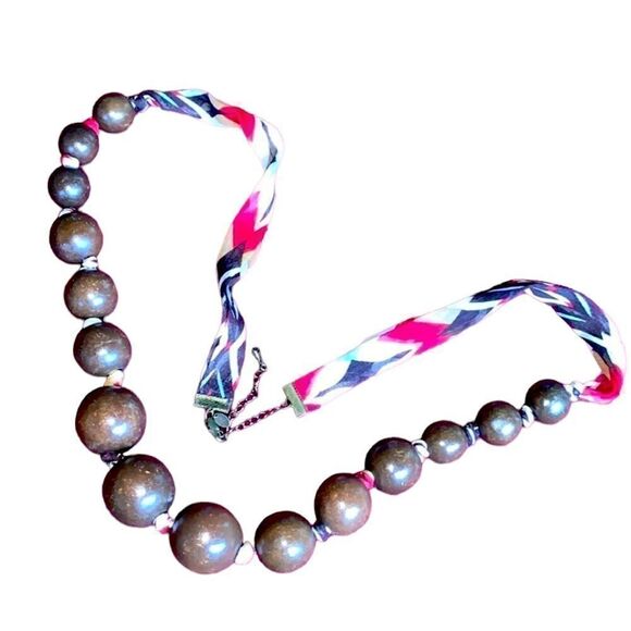 Marks and Spencer’s chunky wood and ribbon Necklace 35-38” long - Picture 2 of 6